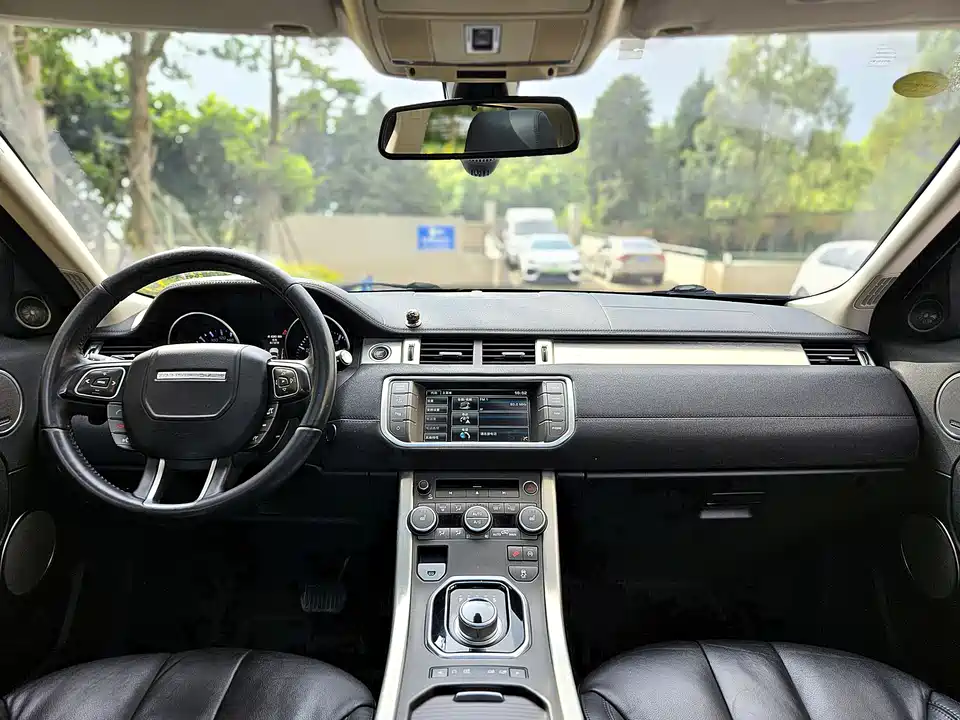 Land Rover Range Rover Aurora Land Rover Range Rover Aurora