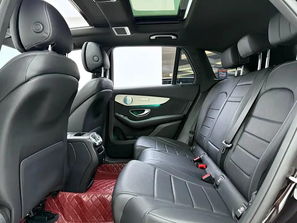 Mercedes-Benz GLC Mercedes-Benz GLC