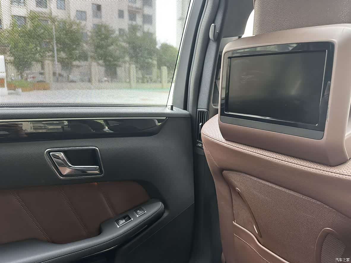 Mercedes-Benz E-Class, 2012 12