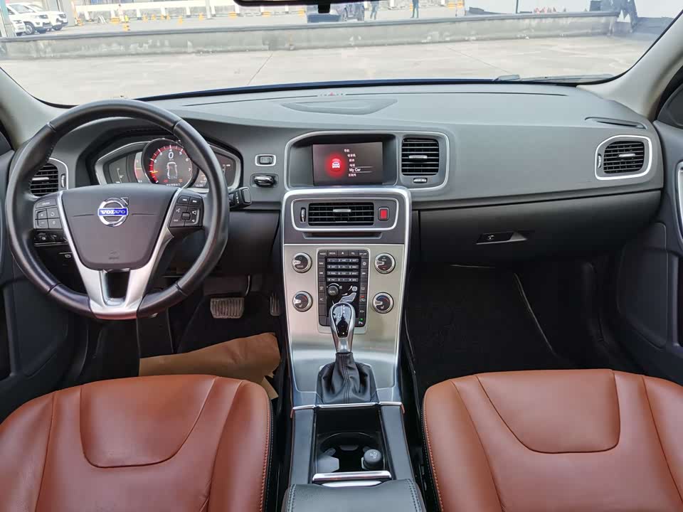 Volvo S60