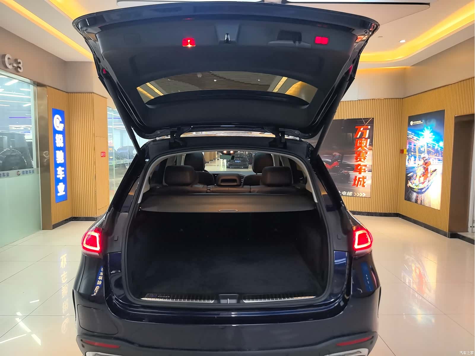 Mercedes-Benz GLE, 2021 21