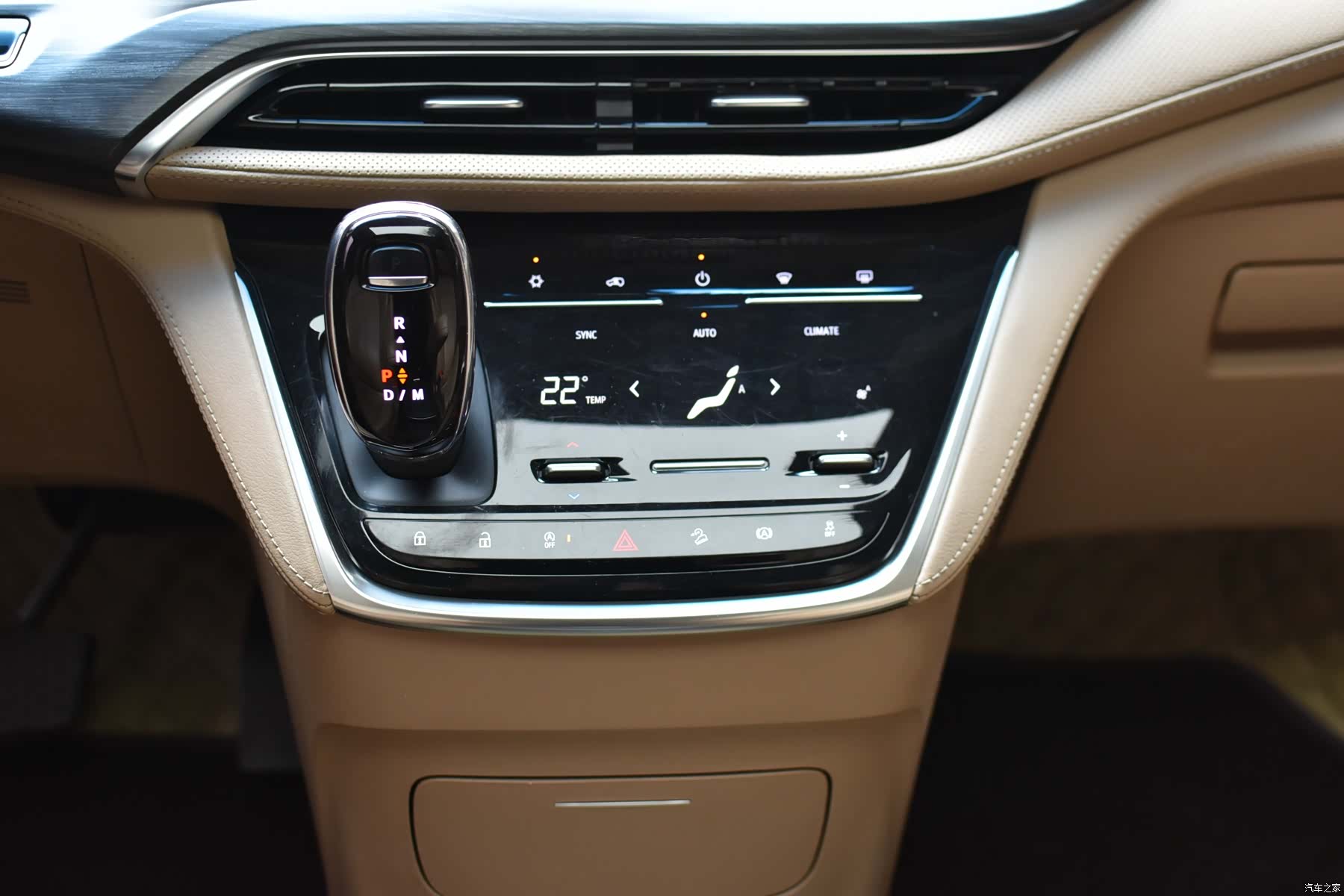 Buick GL8, 2021 24