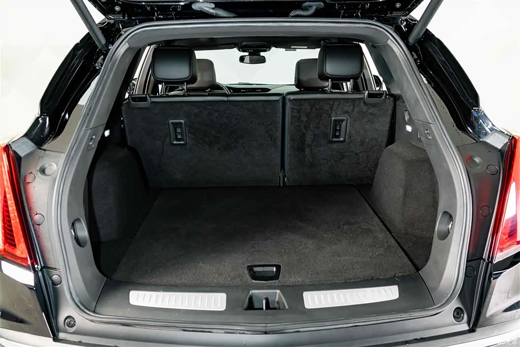 Cadillac XT5, 2022 23