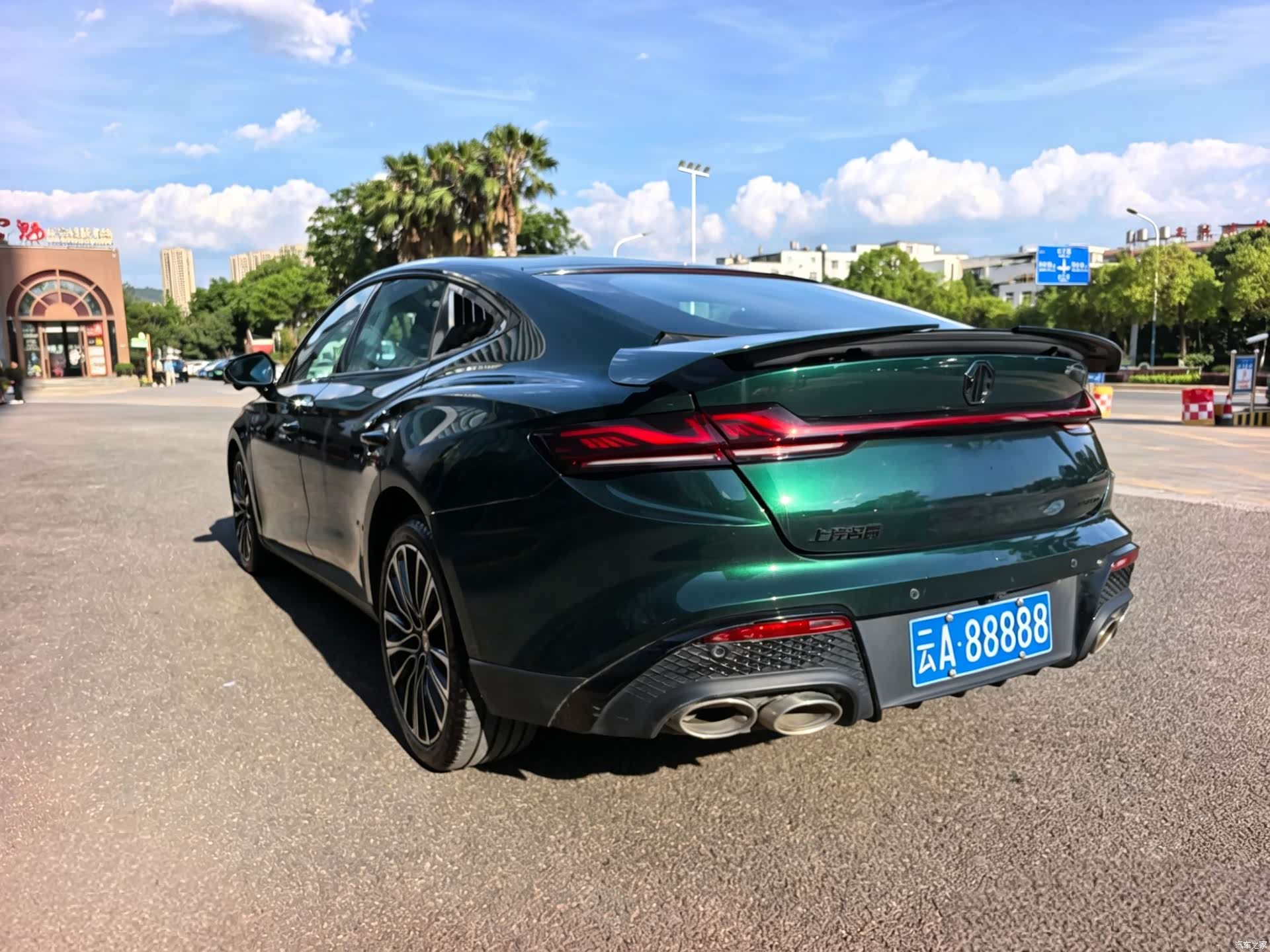 MG MG7, 2023 12