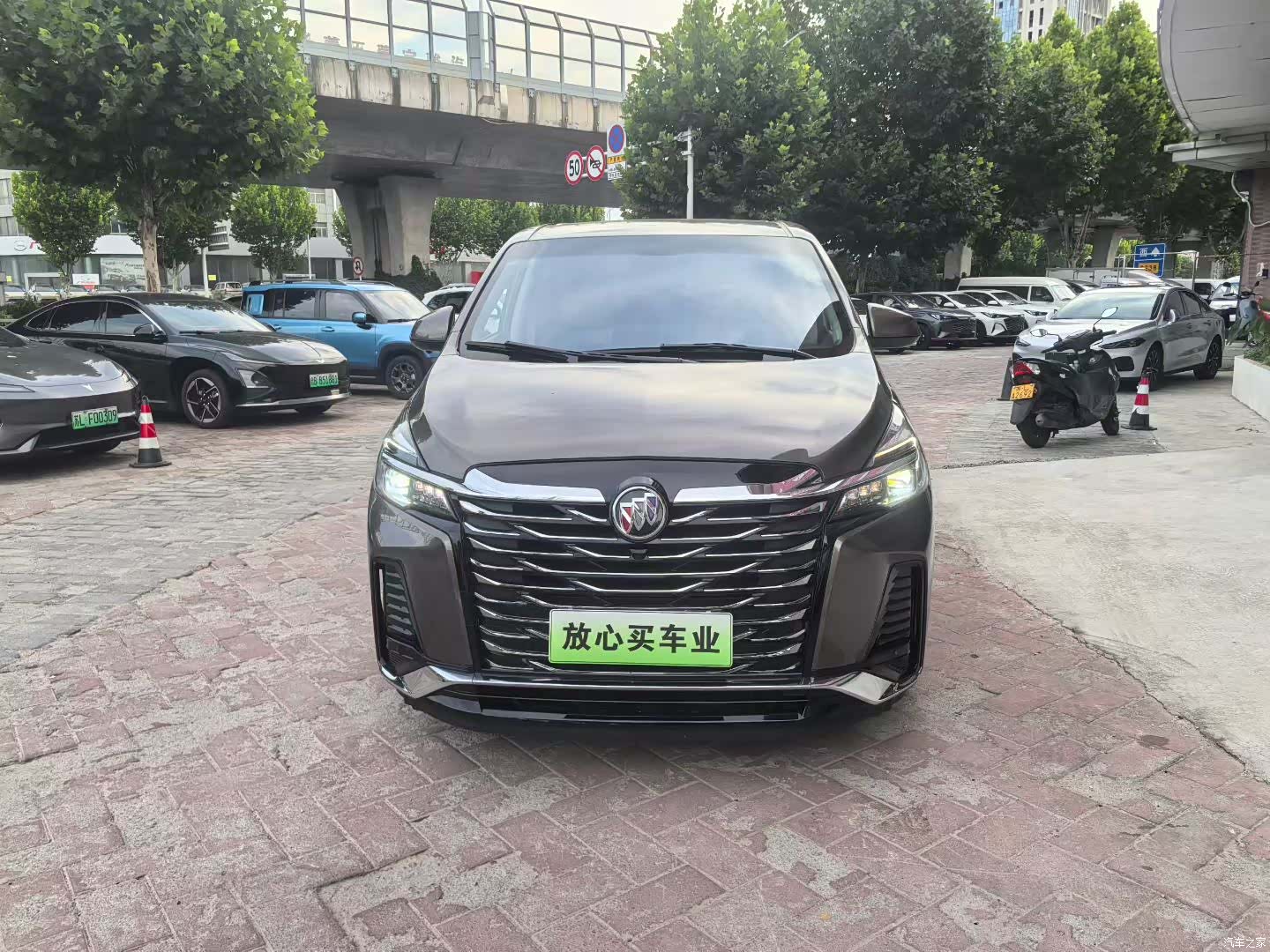 Buick GL8, 2024 2