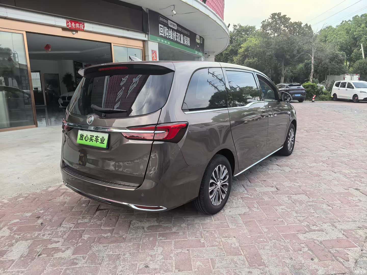 Buick GL8, 2024 7