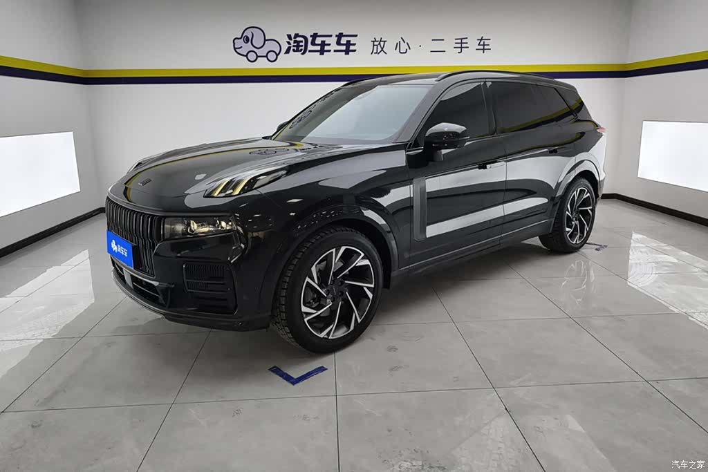 Lynk & Co 02