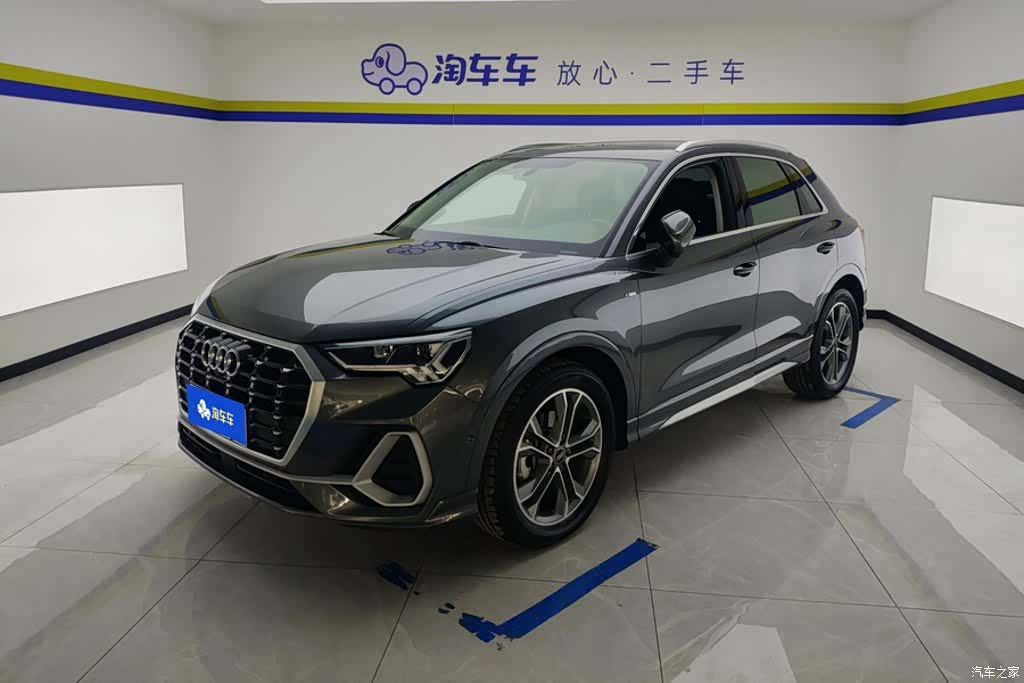 Audi Q3, 2022 1