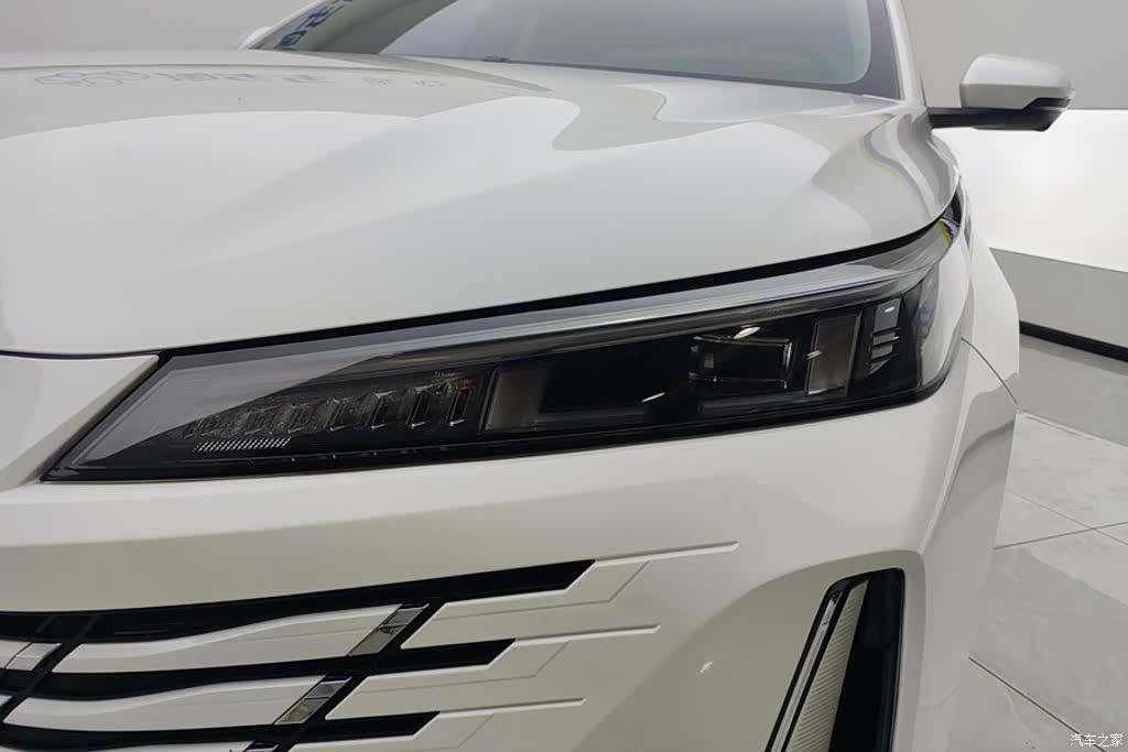 Changan Eado, 2025 все фото