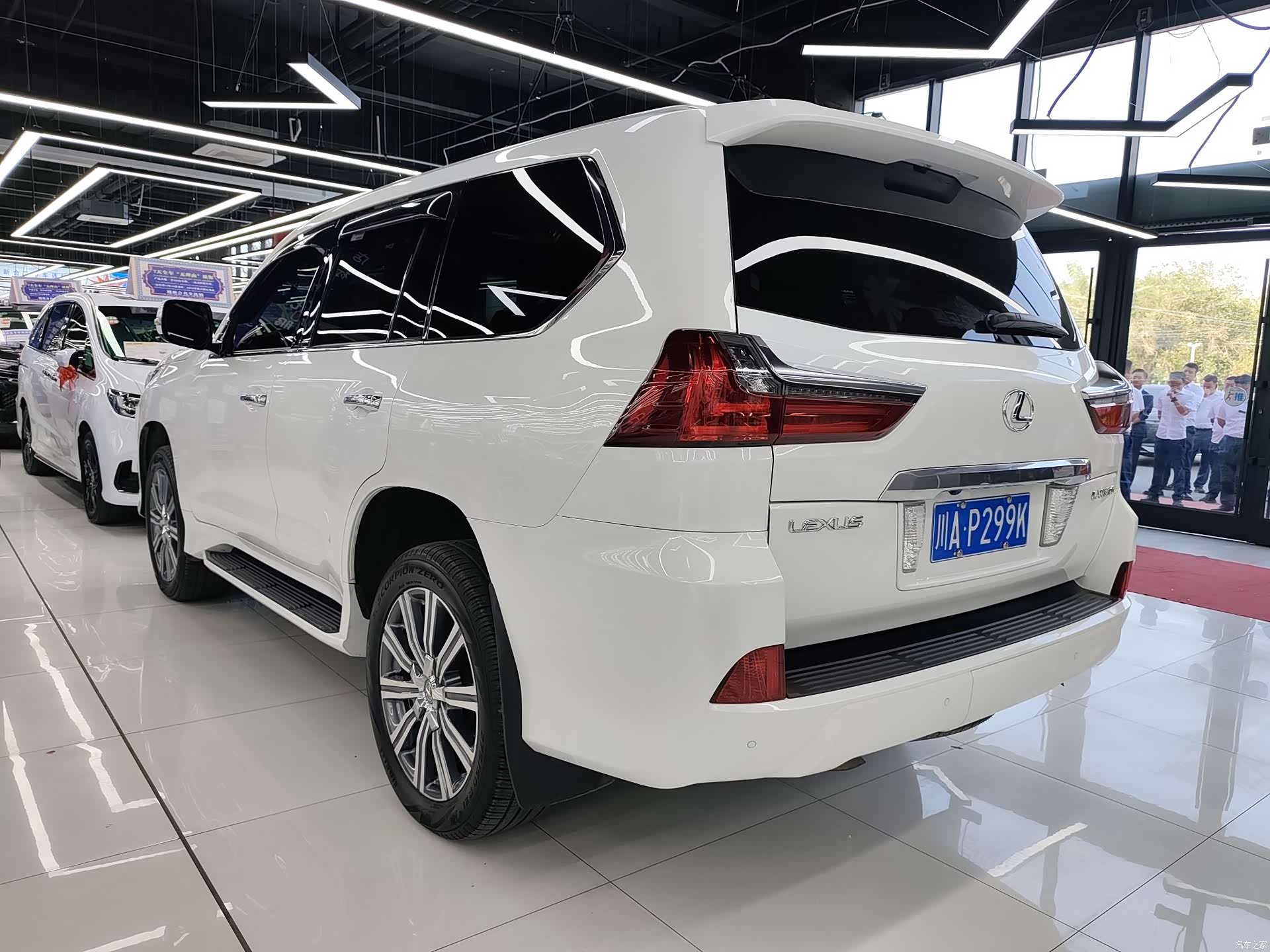 Lexus LX, 2017 7