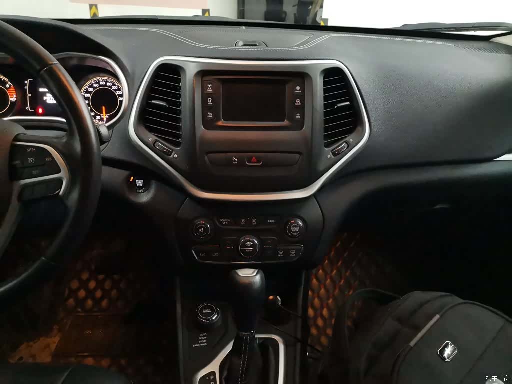 Jeep Cherokee, 2017 все фото