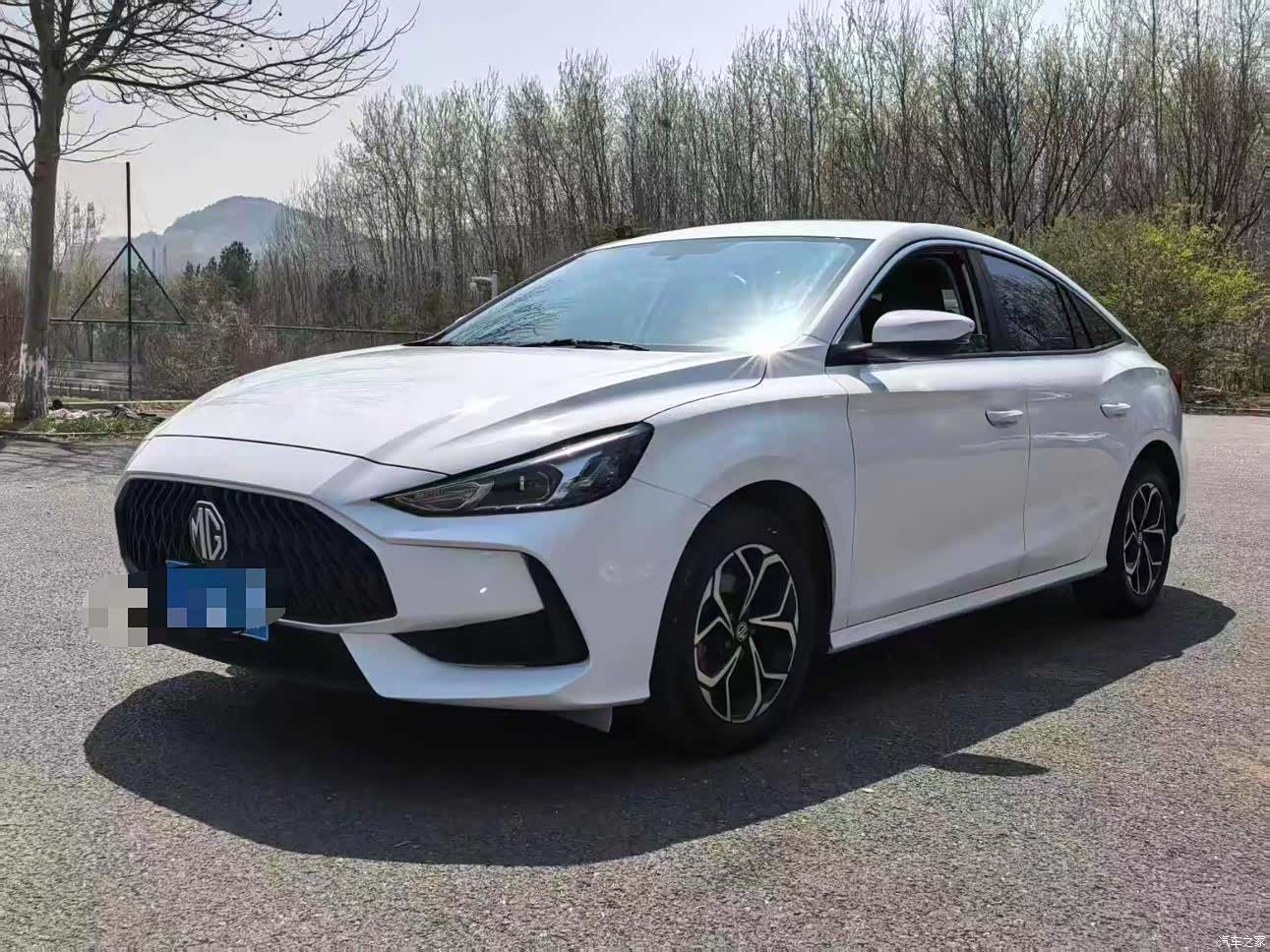 MG MG5