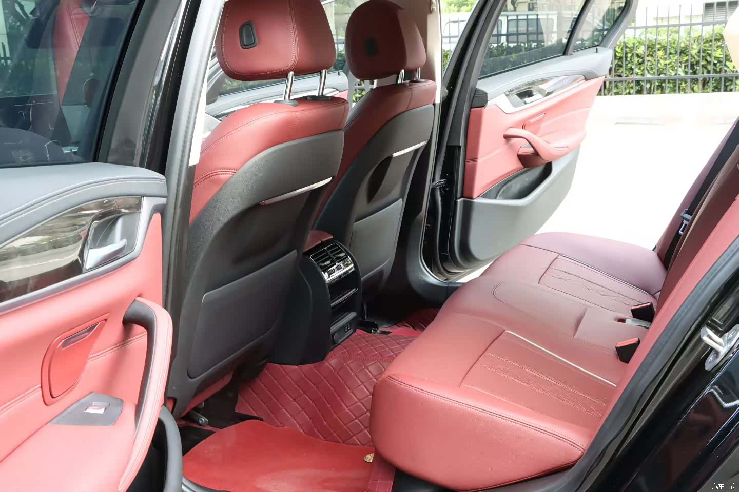 BMW 5 Series, 2022 7