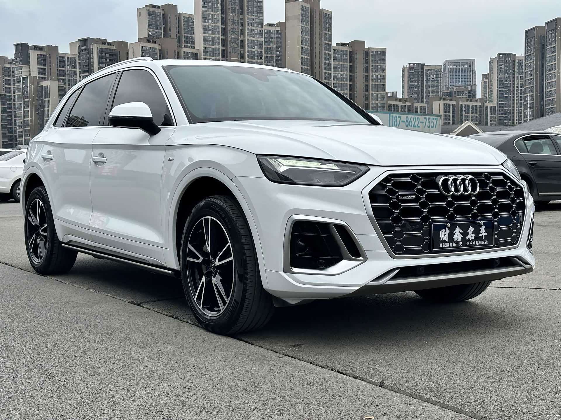 Audi Q5L, 2024 3