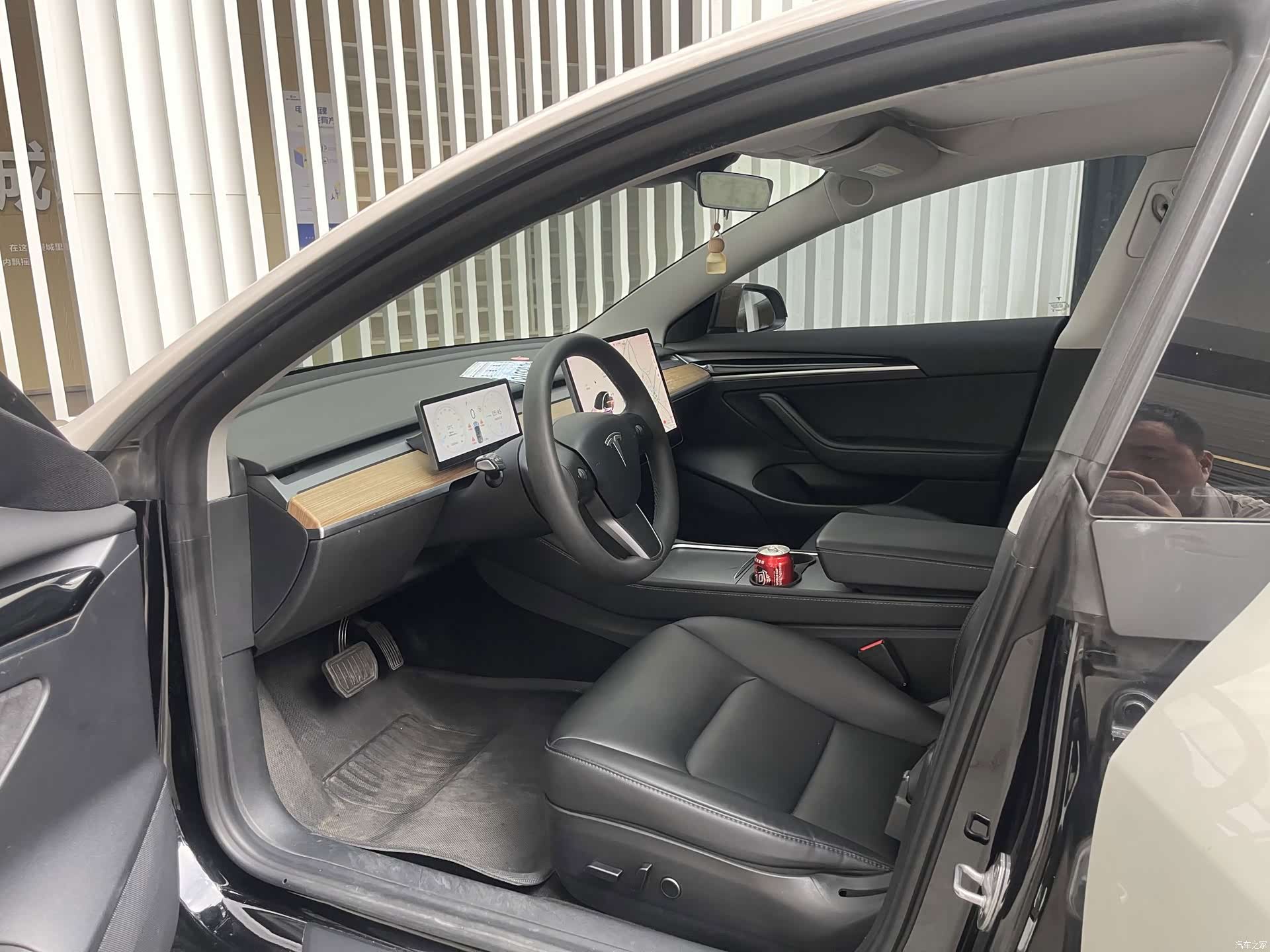 Tesla Model 3, 2021 4