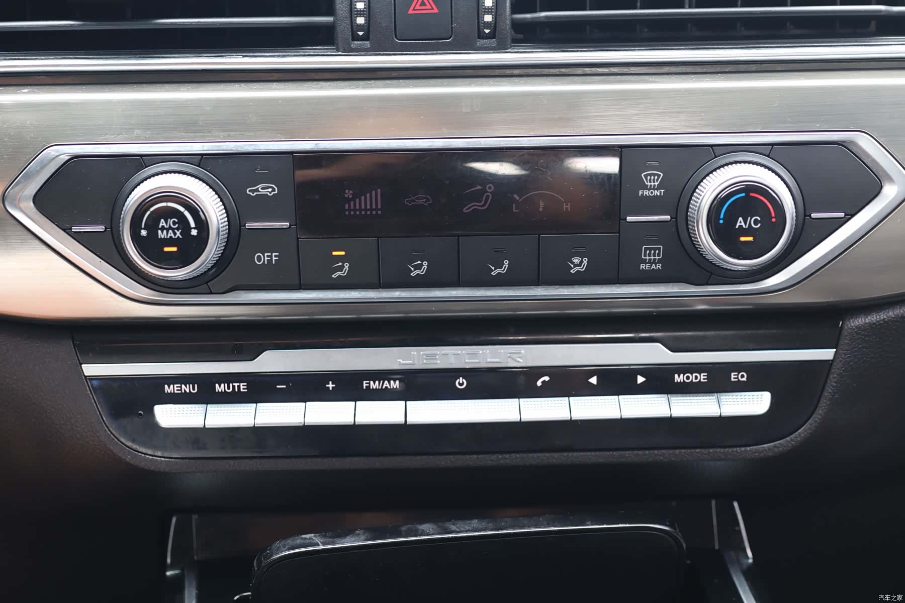Jetour X70, 2019 12