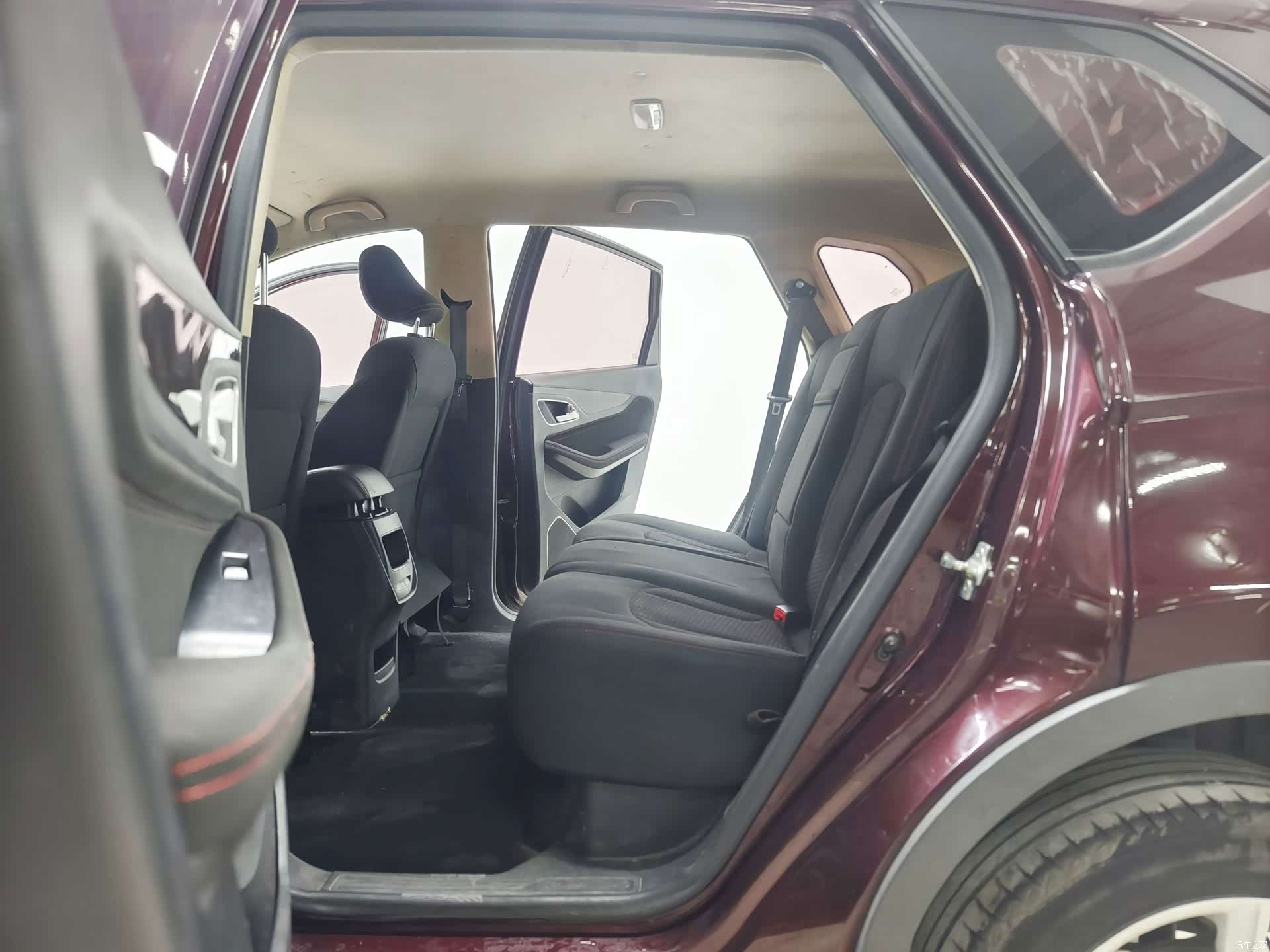 Wuling 560, 2017 12