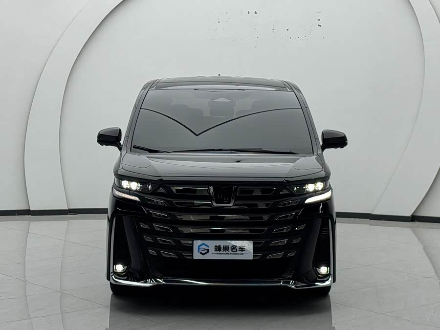 Toyota Vellfire 2026, фото 2