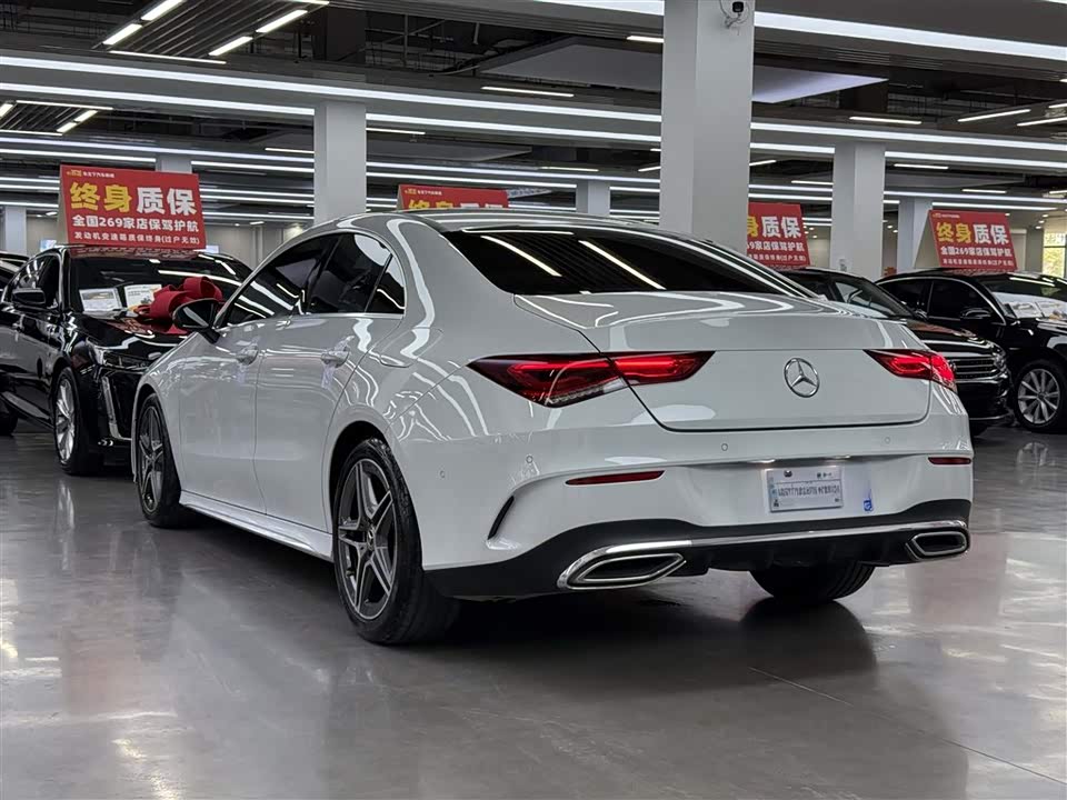 Mercedes-Benz CLA