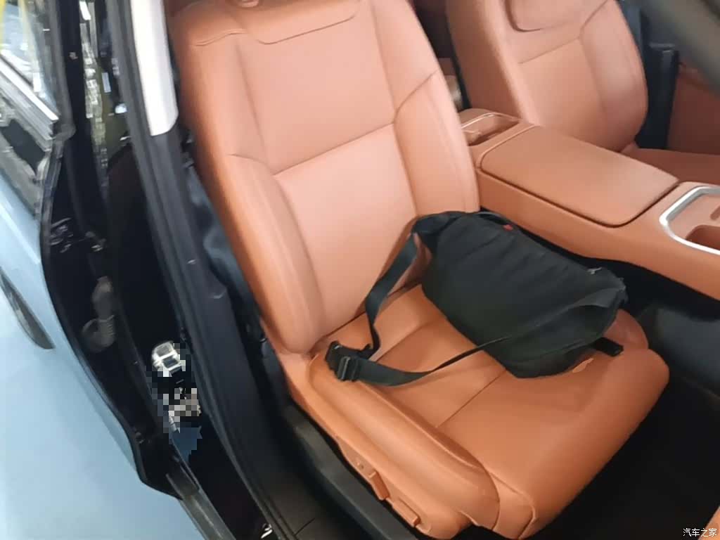 Leapmotor C16, 2025 25
