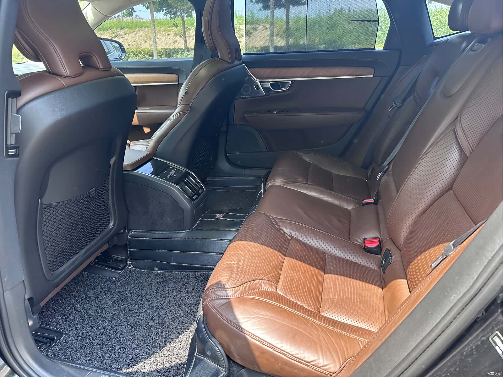 Volvo S90, 2019 все фото