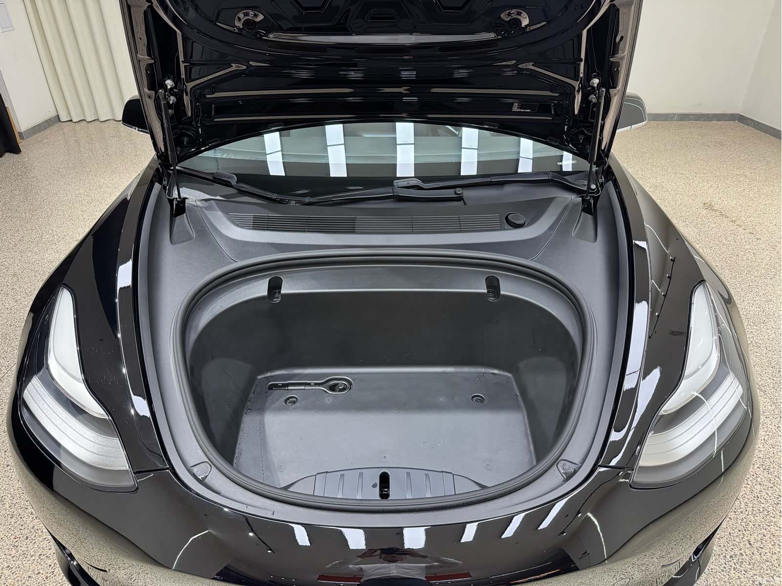 Tesla Model 3, 2021 26