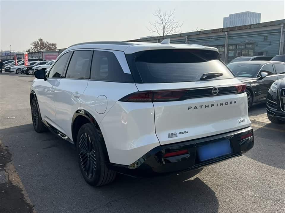 Nissan Exploring the land