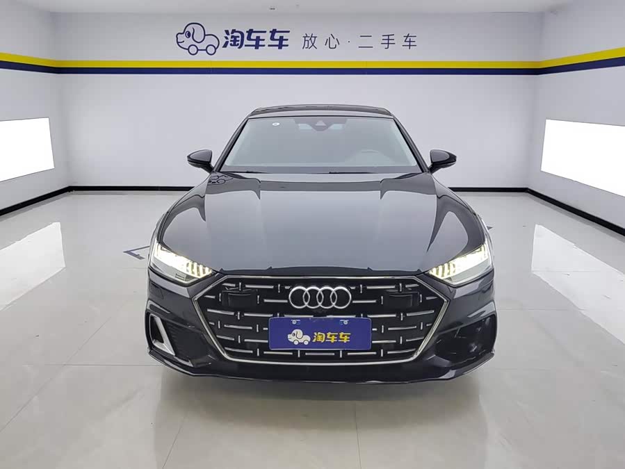 Audi A7L 2024, фото 2
