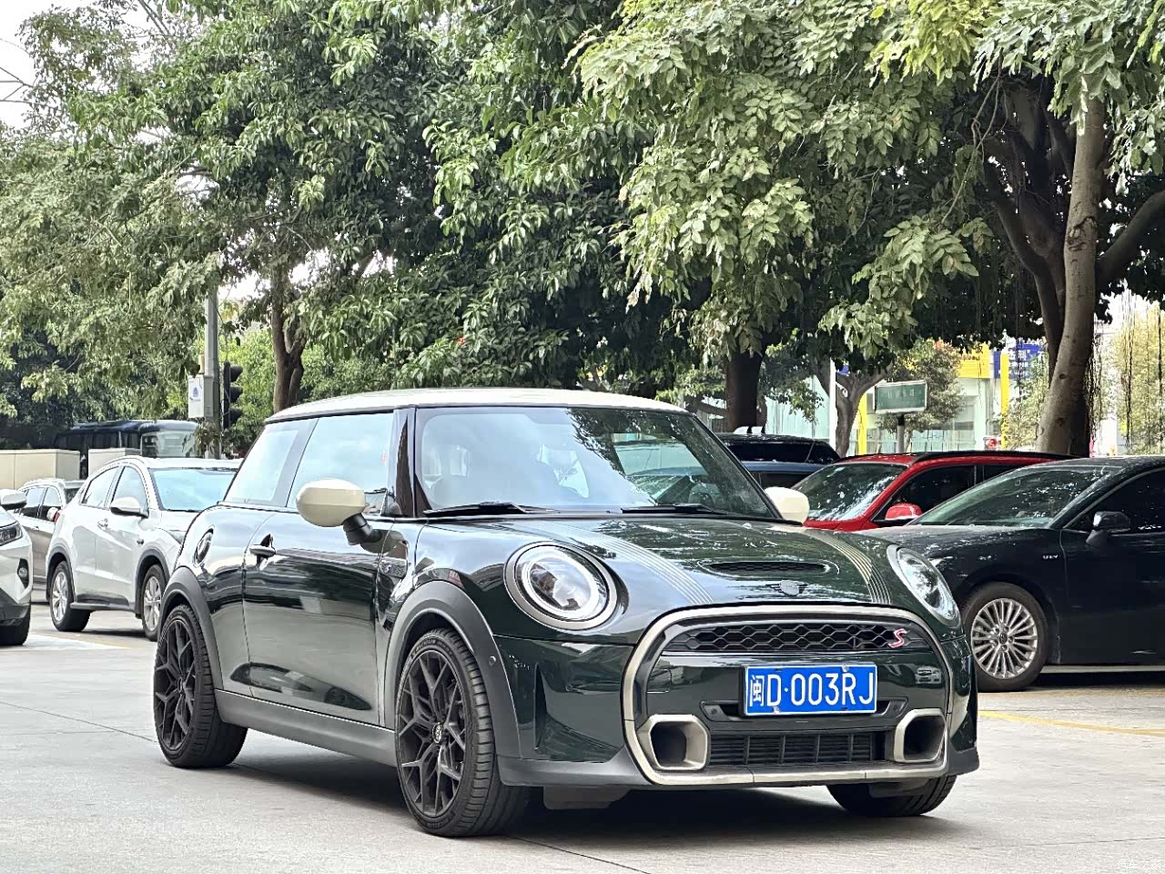 Mini Cooper, 2022 3