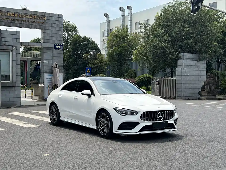 Mercedes-Benz CLA