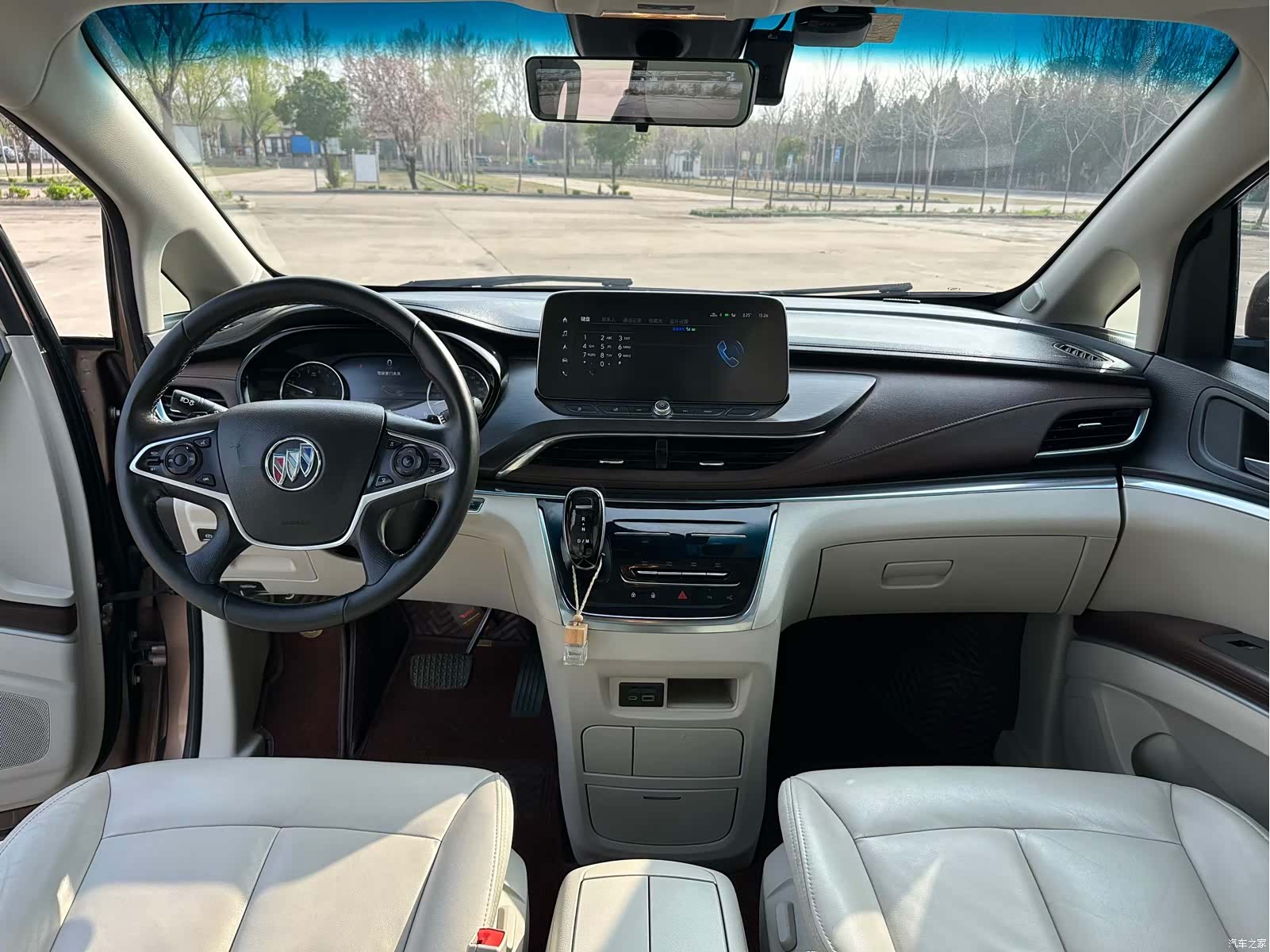 Buick GL8, 2020 9