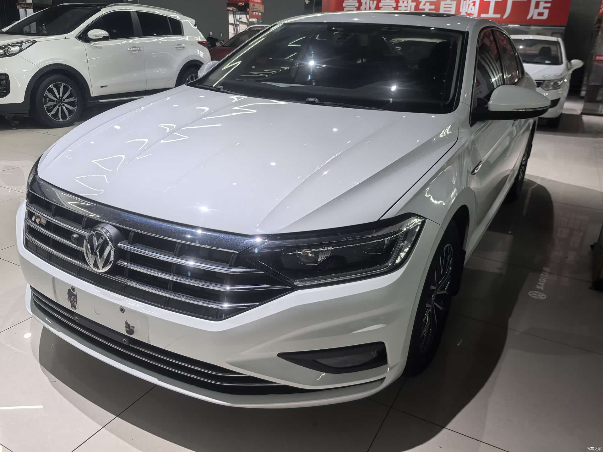 Volkswagen Sagitar