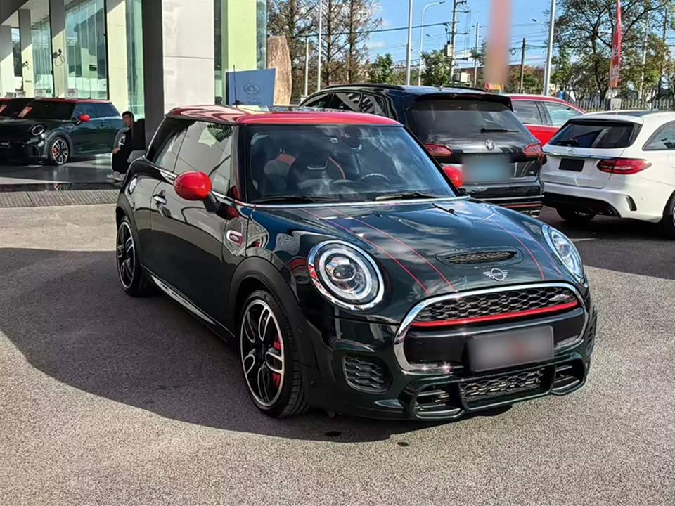 MINI JCW