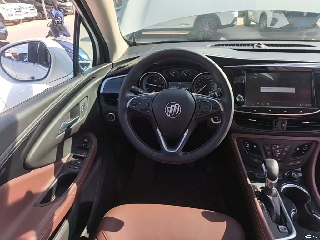 Buick Envision Plus, 2021 7