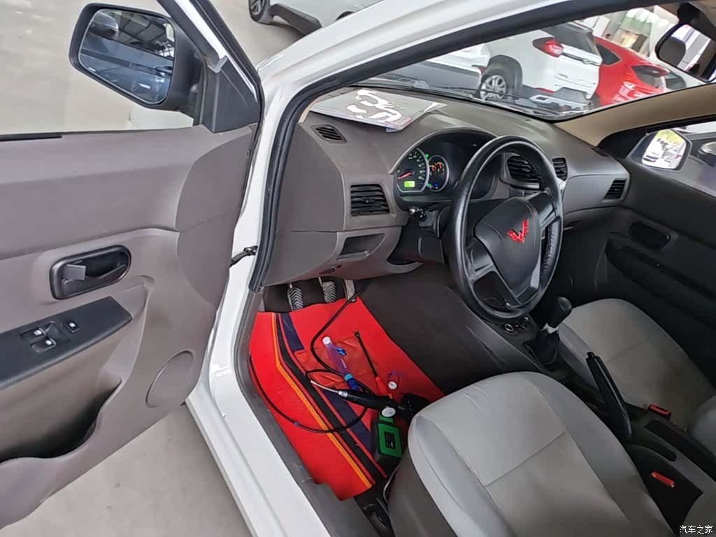 Wuling Hongguang, 2022 13