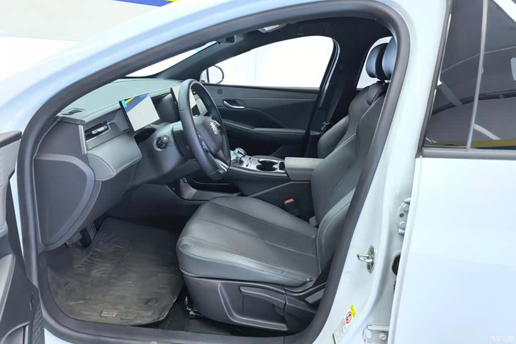 BYD Qin, 2025 9