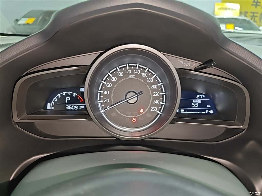 Mazda Mazda3, 2020 12