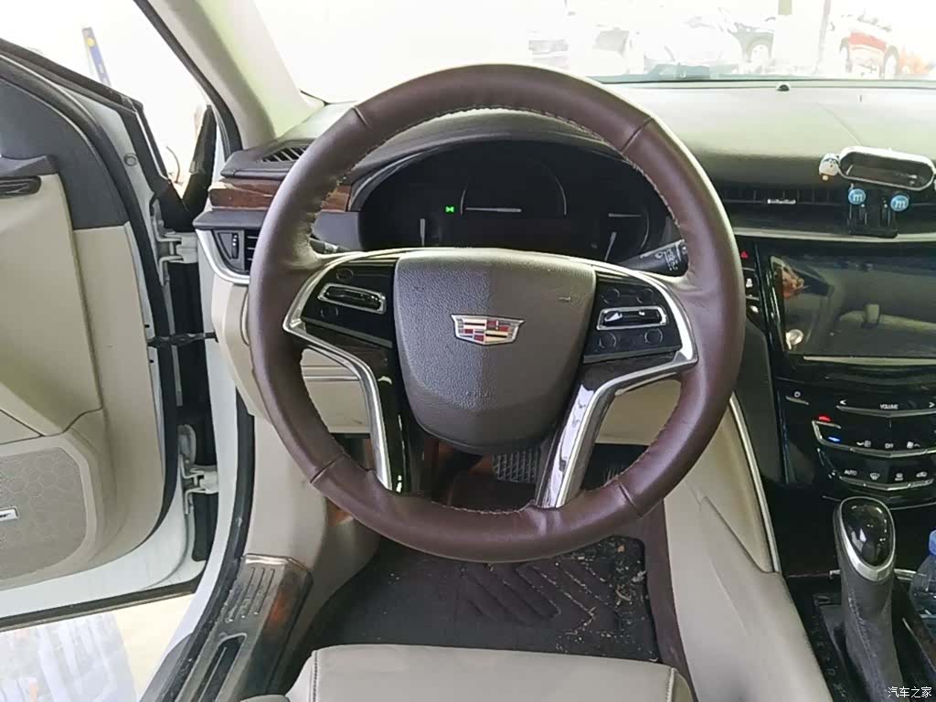 Cadillac XTS, 2017 11
