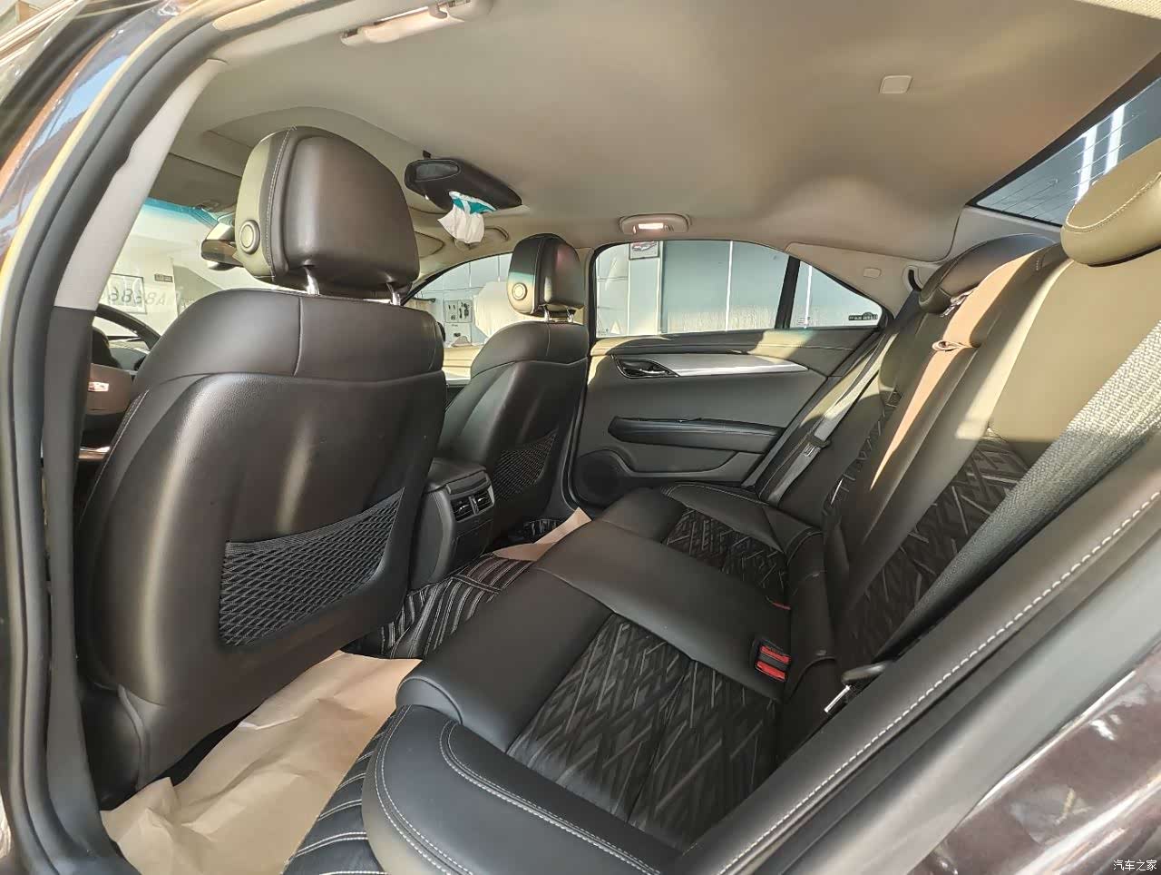 Cadillac ATS-L, 2017 11