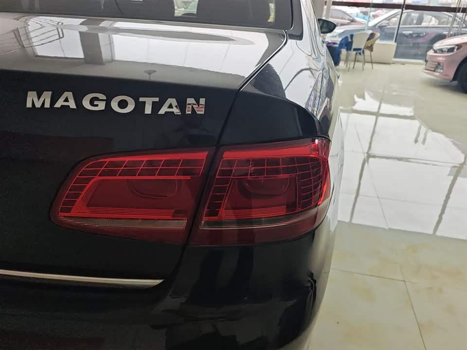 Volkswagen Magotan