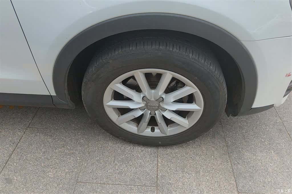 Audi Q3, 2015 6