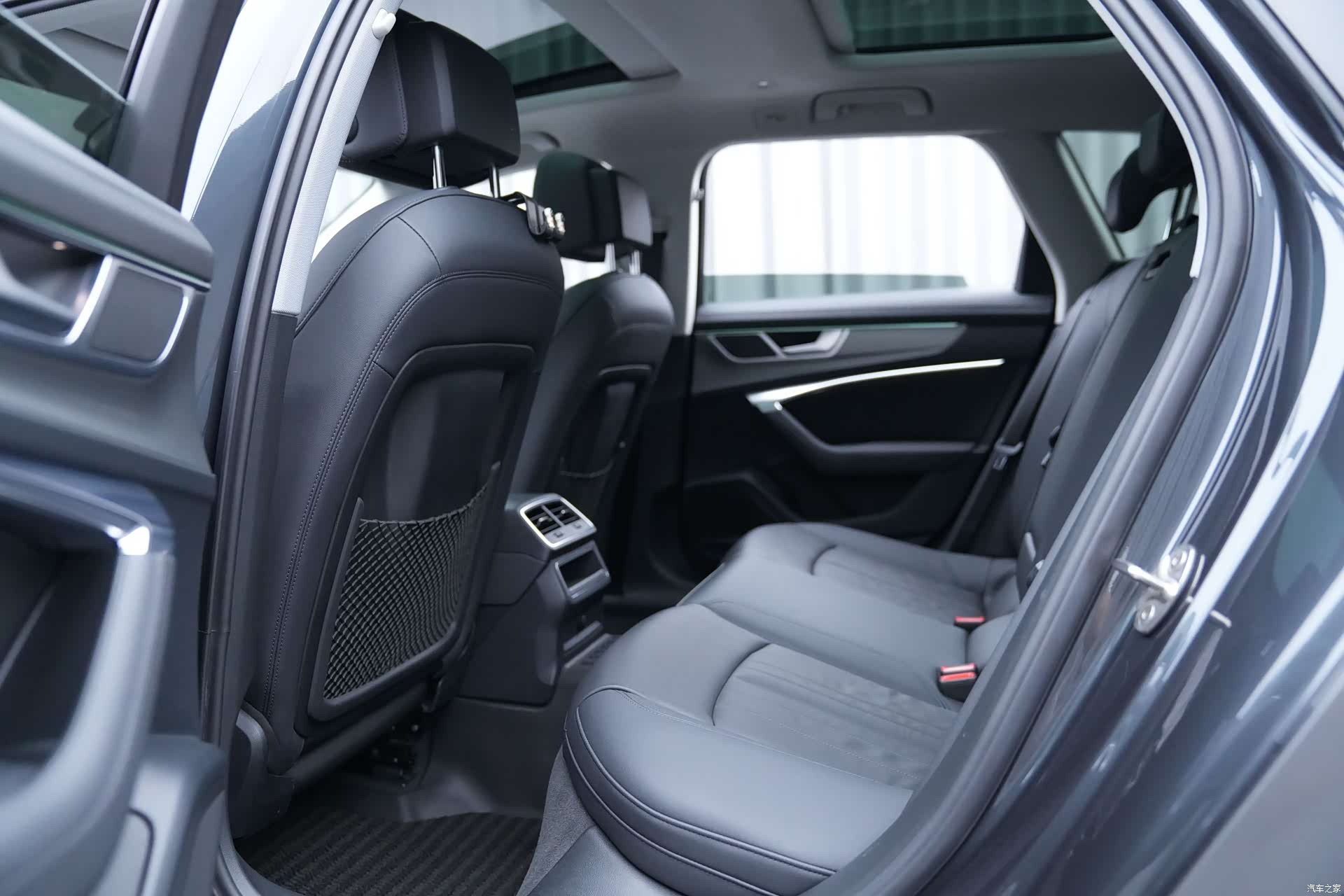 Audi A6, 2022 12