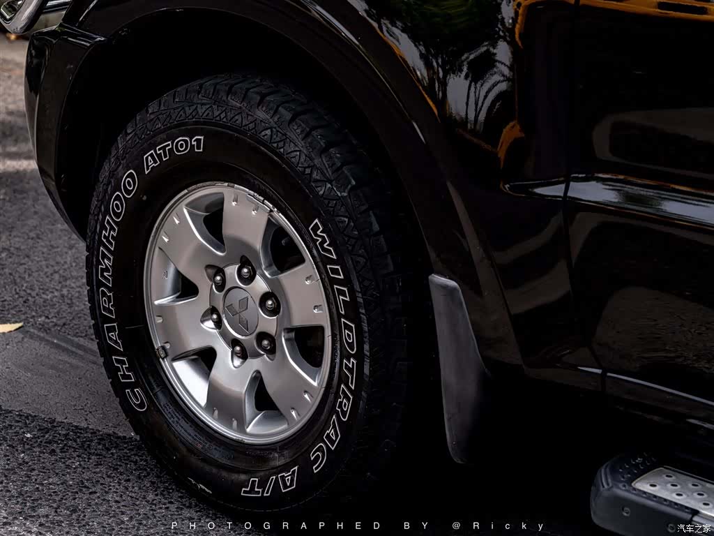 Mitsubishi Pajero, 2007 14