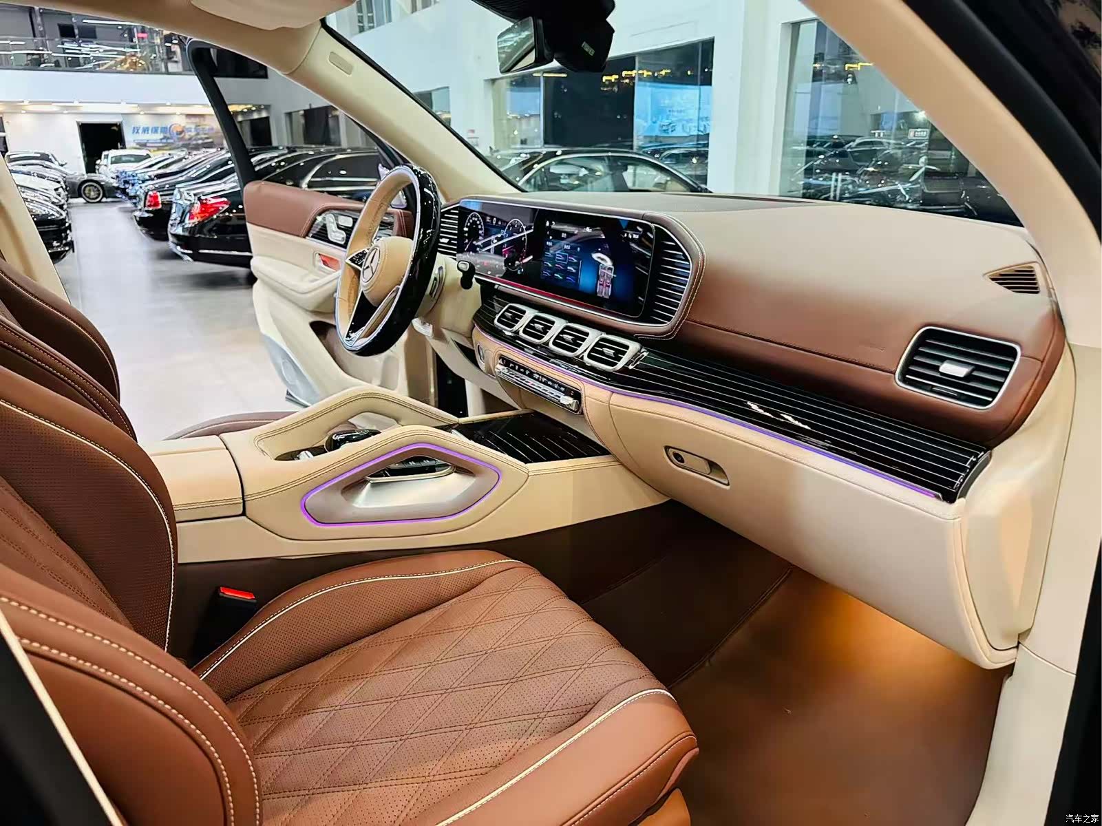 Mercedes-Benz GLS, 2024 9