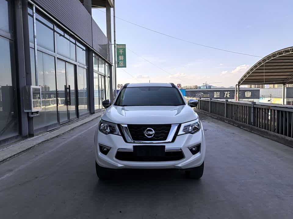 Nissan Tuda Nissan Tuda