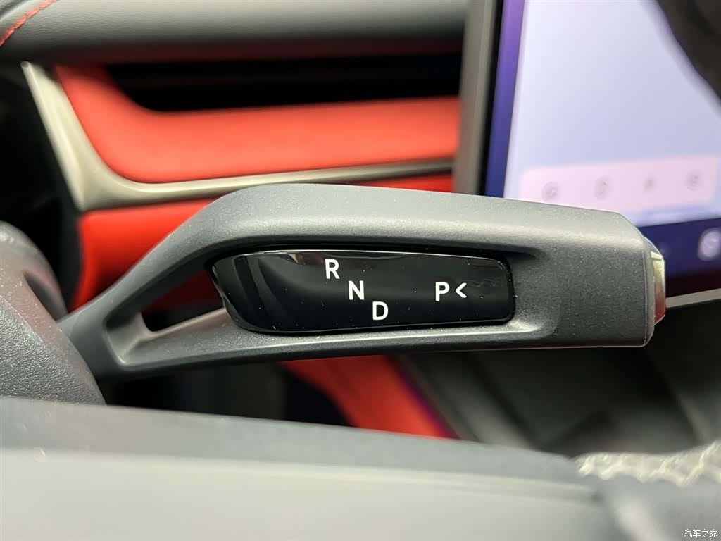 Xiaomi SU7, 2025 19