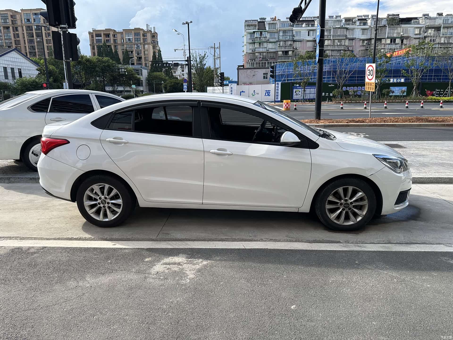 Chery 5e, 2018 3