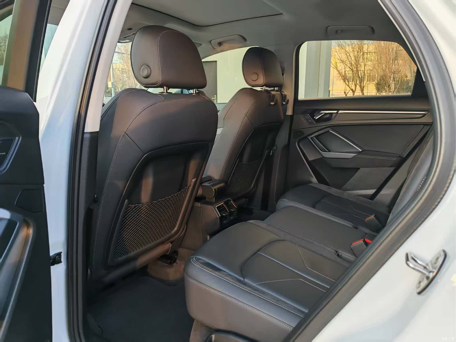 Audi Q3, 2021 8