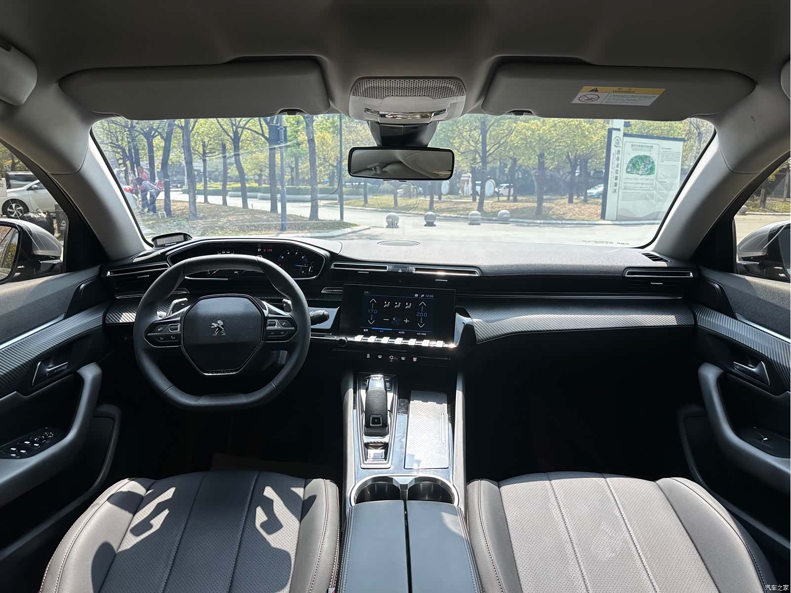 Peugeot 508L, 2023 17