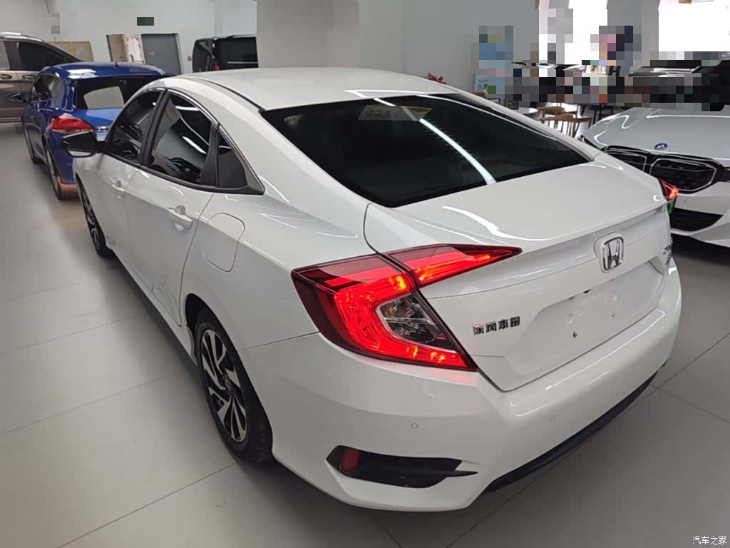 Honda Civic, 2018 все фото